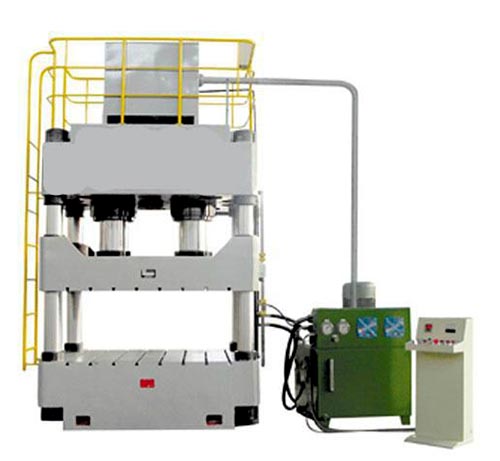 四柱油压机实物图