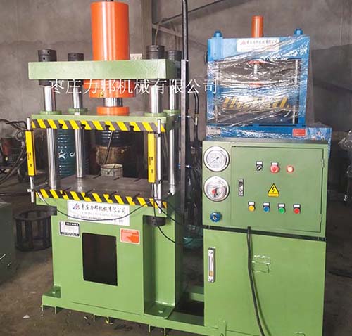 63吨四柱油压机实物图