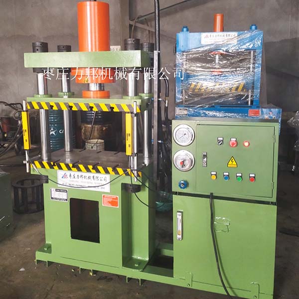 63吨四柱油压机实物图