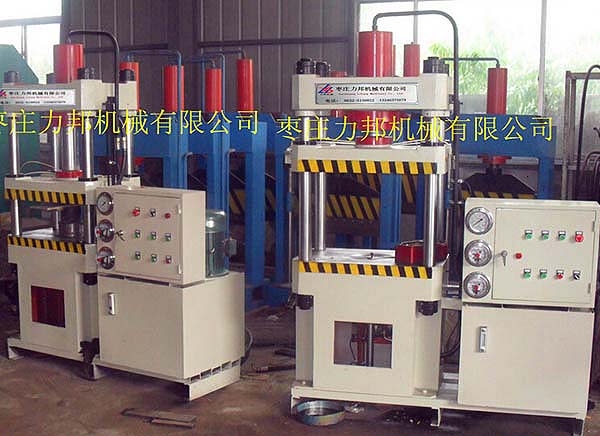 63吨四柱油压机实物图